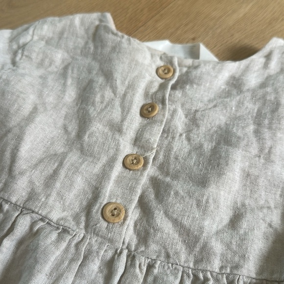 H&M Linen Button-Up Baby Dress 1 1/2-2Y - Picture 2 of 4